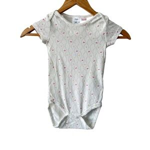 Zara Kids Cream and Pink Floral Bodysuit 12/18 Months